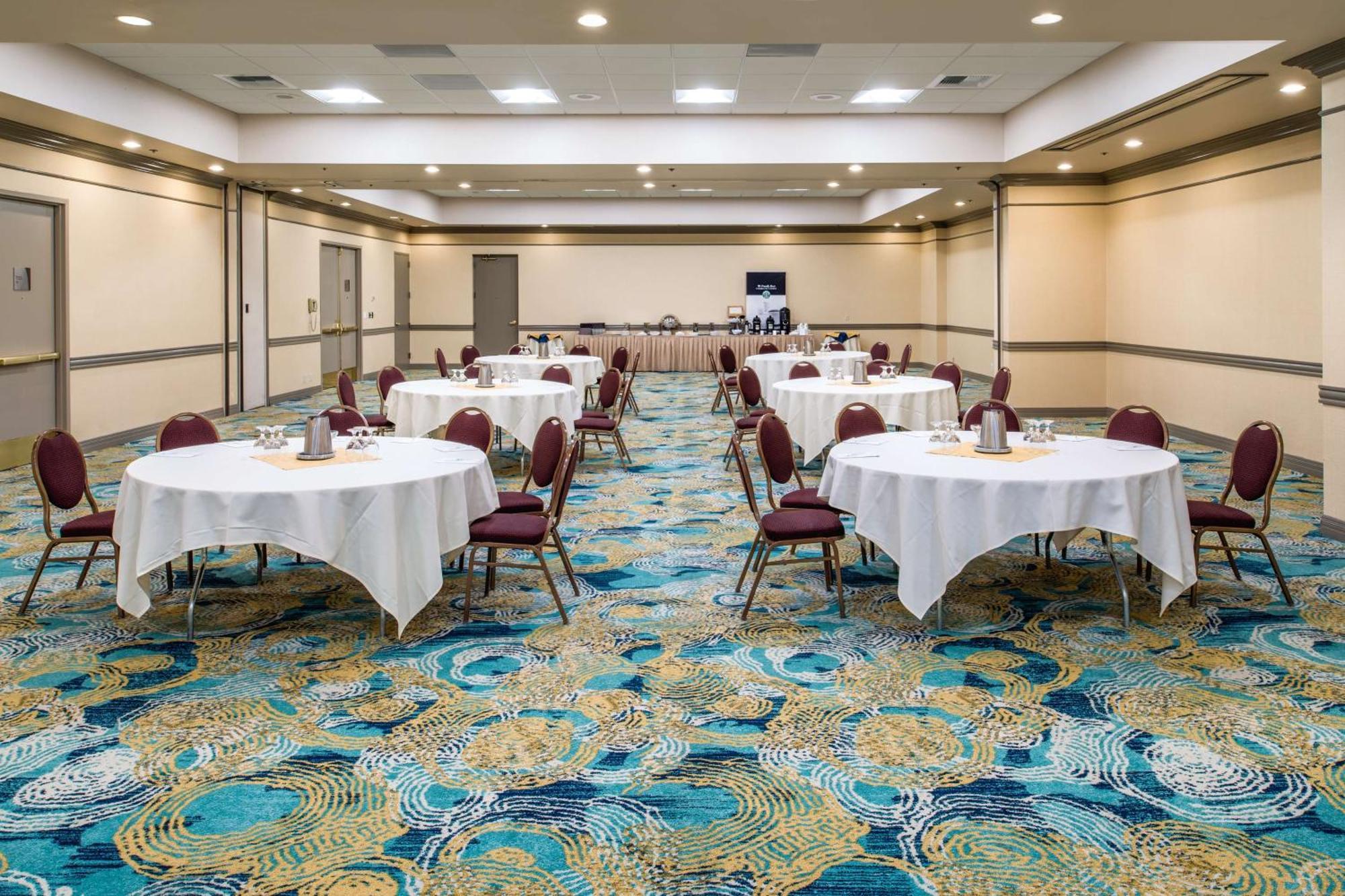 Embassy Suites By Hilton Seattle - Tacoma International Airport Таквіла Екстер'єр фото