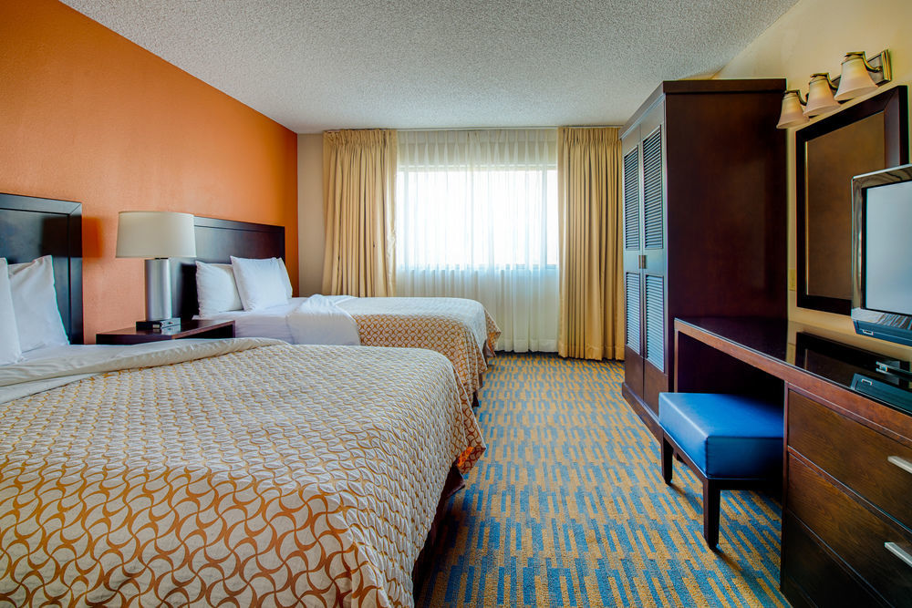 Embassy Suites By Hilton Seattle - Tacoma International Airport Таквіла Екстер'єр фото